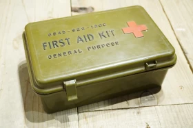 U.S. First Aid Kit Case （No Inside）1971年 used